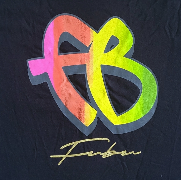 FUBU Logo Graphic Tee👕 - NWT - Picture 3 of 14